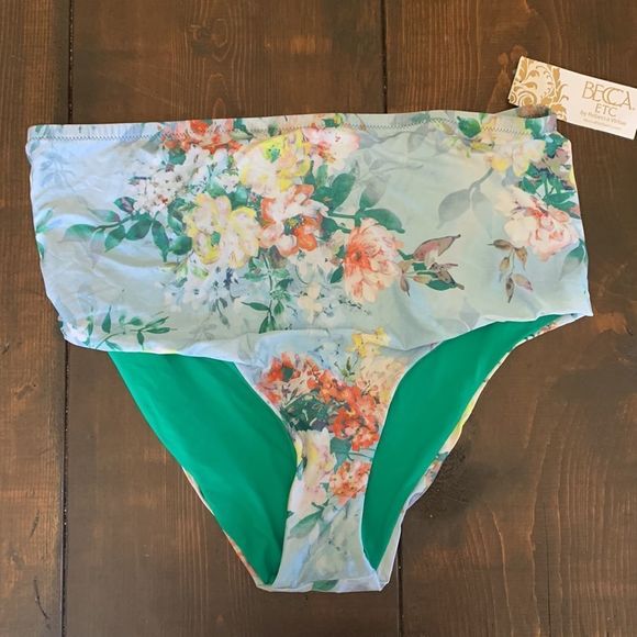 NWT BECCA ETC Plus Size Femme Flora Vintage Bikini Bottom - Picture 2 of 6